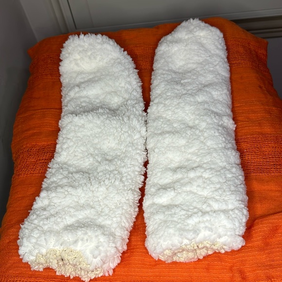 Comfy socks 🧦 - Picture 4 of 4